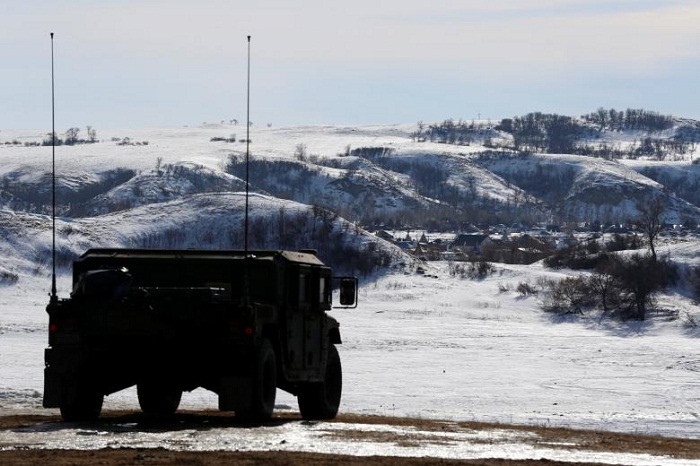 Controversial Dakota pipeline to go ahead after Army approval 
